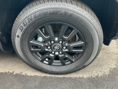 TOYOTA LAND CRUISER 250 - 5