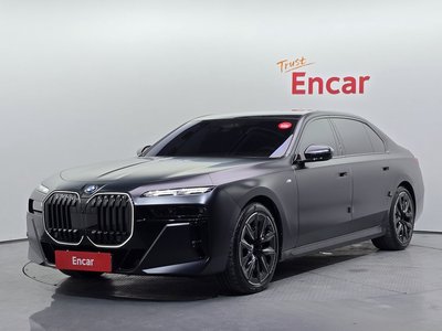 BMW 7 SERIES - 1