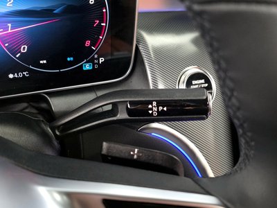 MERCEDES-BENZ GLC - 9