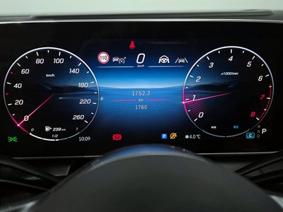 MERCEDES-BENZ GLC - 8