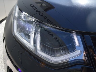 LAND ROVER DISCOVERY SPORT - 10