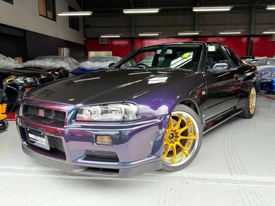 NISSAN SKYLINE GT-R - 2