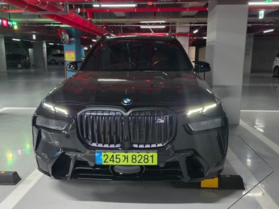 BMW X7 - 9