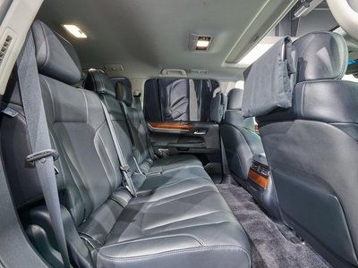 صورة مصغرة 28 لـ 2016 Lexus LX