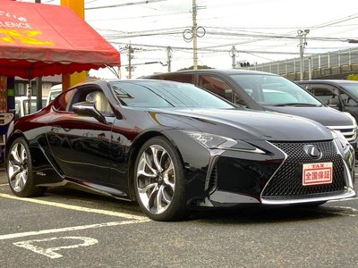2017 Lexus LC — миниатюра 38