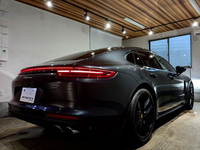 2018 Porsche PANAMERA 照片 10