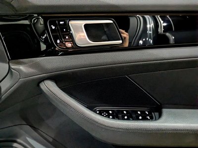 2018 Porsche PANAMERA — миниатюра 36