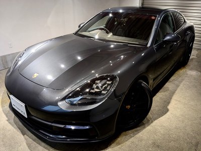 2018 Porsche PANAMERA 照片 2