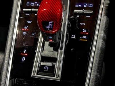 2018 Porsche PANAMERA — миниатюра 32