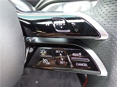 2025 Mercedes-BENZ GLB 缩略图 25