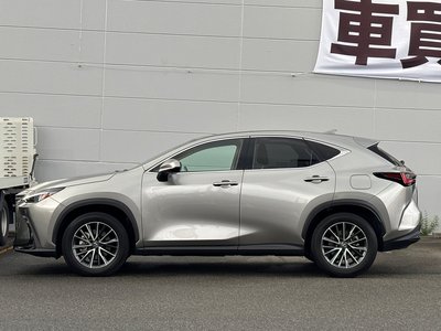صورة 4 لـ 2023 Lexus NX