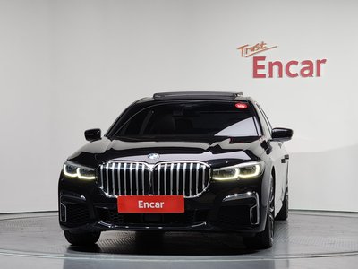 BMW 7 SERIES - 2