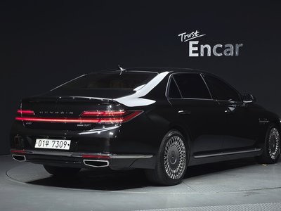 صورة 3 لـ 2019 Genesis G90