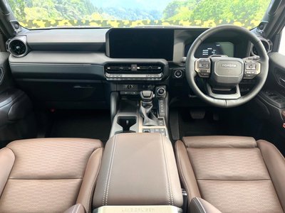 TOYOTA LAND CRUISER 250 - 2