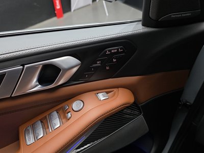 صورة مصغرة 28 لـ 2025 BMW X7