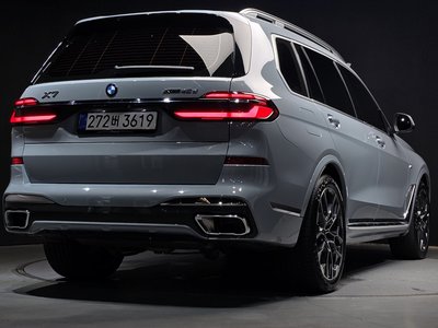 صورة 5 لـ 2025 BMW X7