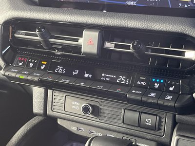 2025 Toyota LAND CRUISER 250 — миниатюра 52