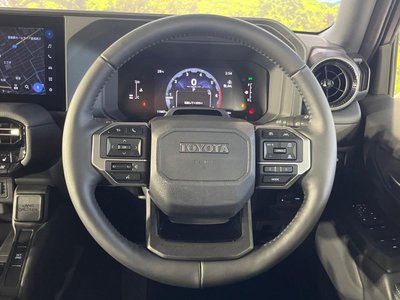 2025 Toyota LAND CRUISER 250 — миниатюра 12