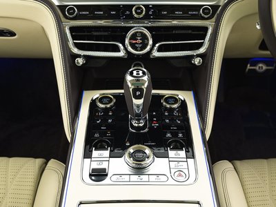 2024 Bentley FLYING SPUR — миниатюра 14