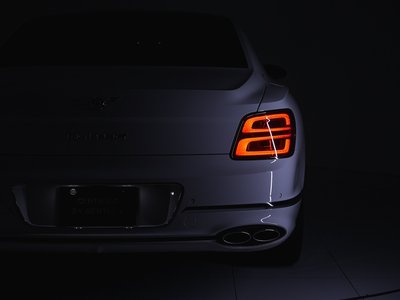 2024 Bentley FLYING SPUR — миниатюра 24