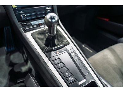 2022 Porsche 718 photo 7