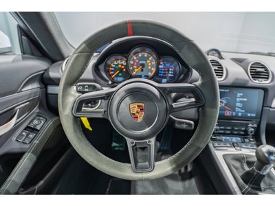 2022 Porsche 718 photo 5