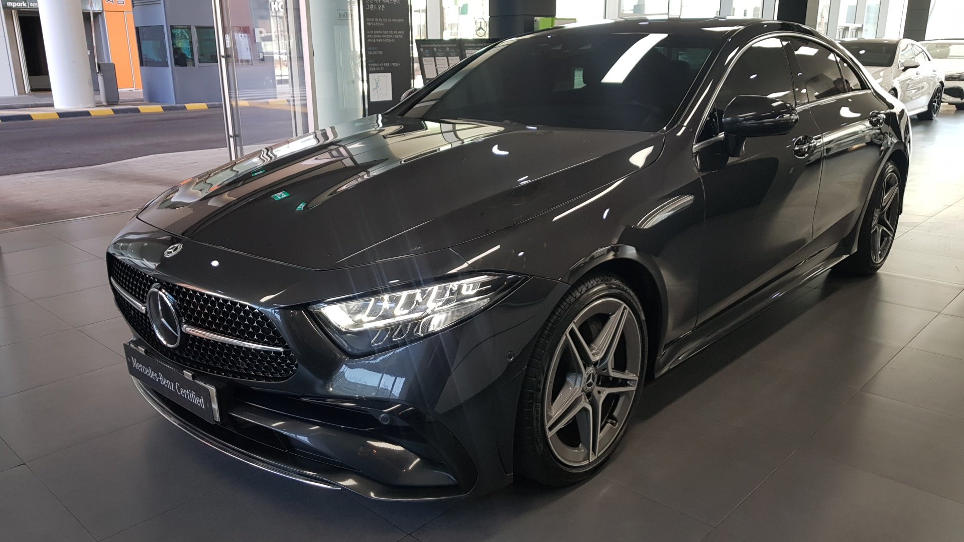 MERCEDES-BENZ CLS - View 1