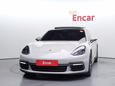 PORSCHE PANAMERA - 2