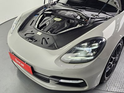 PORSCHE PANAMERA - 7