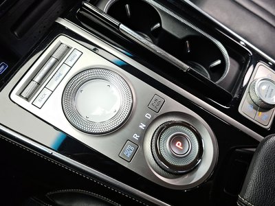 GENESIS GV80 - 9