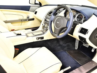 ASTON MARTIN DB9 VOLANTE - 9