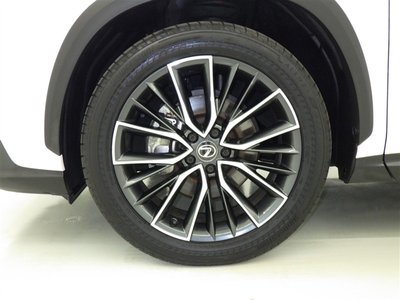 LEXUS NX - 7