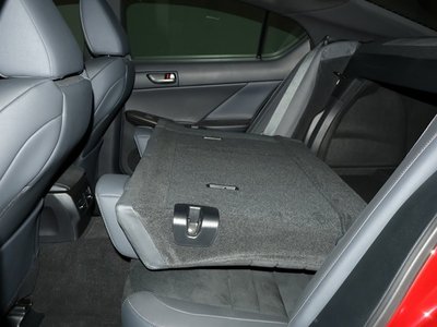 2023 Lexus IS 缩略图 13