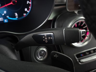 MERCEDES-BENZ GLC - 9