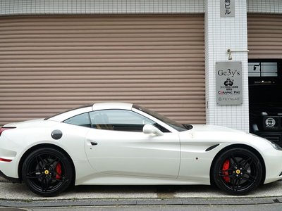 صورة مصغرة 13 لـ 2016 Ferrari CALIFORNIA T