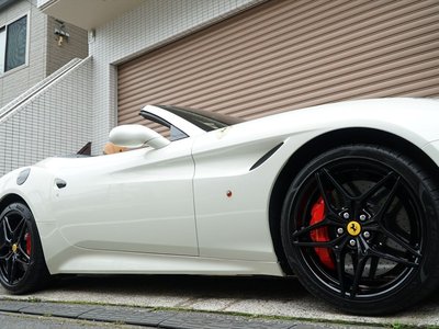 صورة مصغرة 35 لـ 2016 Ferrari CALIFORNIA T