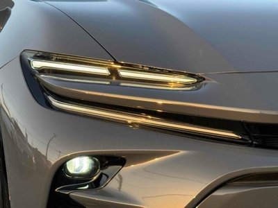 2024 Toyota CROWN SPORT thumbnail 13