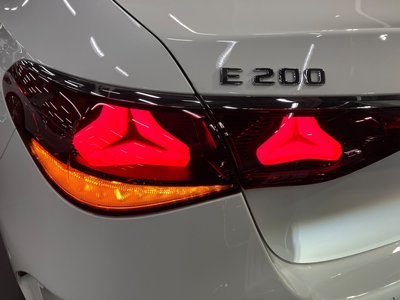 MERCEDES-BENZ E-CLASS - 10