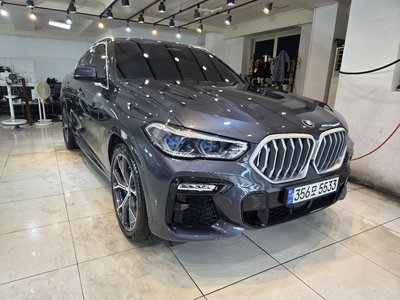 2020 BMW X6 — фото 4