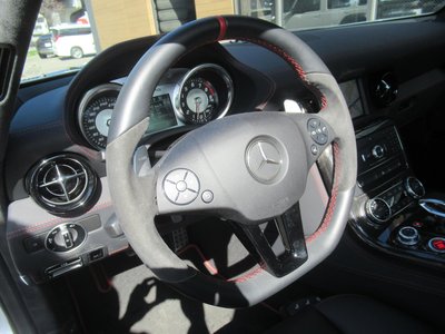 MERCEDES-BENZ SL AMG - 8