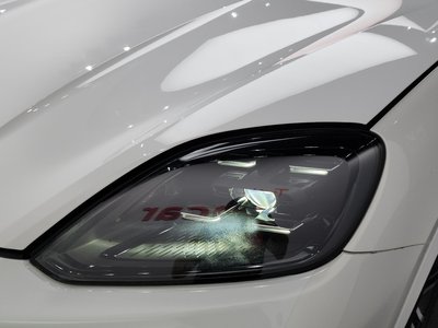 PORSCHE CAYENNE - 9