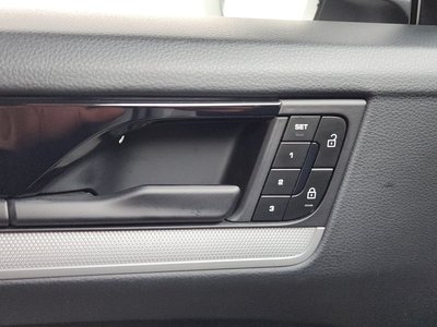 2023 Porsche CAYENNE 缩略图 31