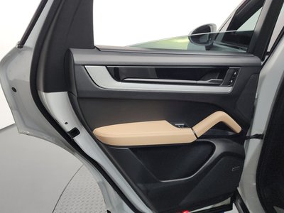 2023 Porsche CAYENNE 缩略图 15