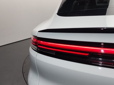PORSCHE CAYENNE - 10