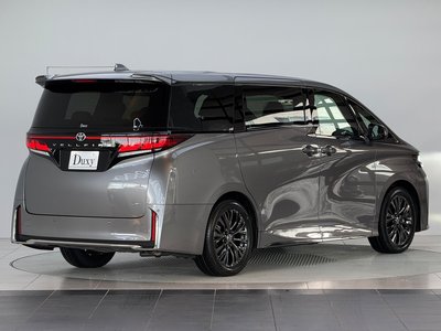 TOYOTA VELLFIRE - 9