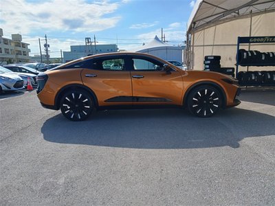 TOYOTA CROWN CROSSOVER - 10