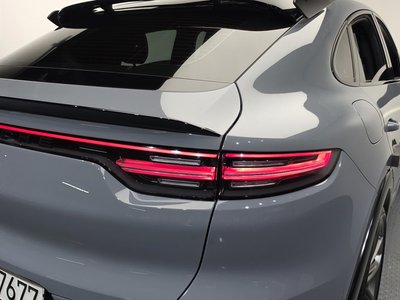 PORSCHE CAYENNE - 10