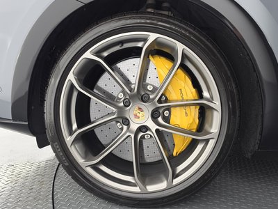 PORSCHE CAYENNE - 6