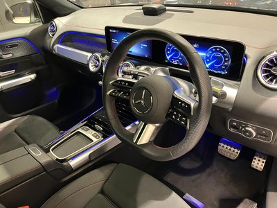 MERCEDES-BENZ EQB - 5