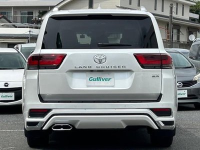2023 Toyota LAND CRUISER 300 — миниатюра 32